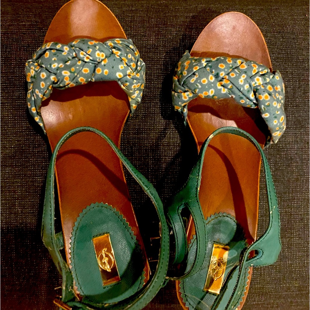 Stradivarius wooden clog sandals